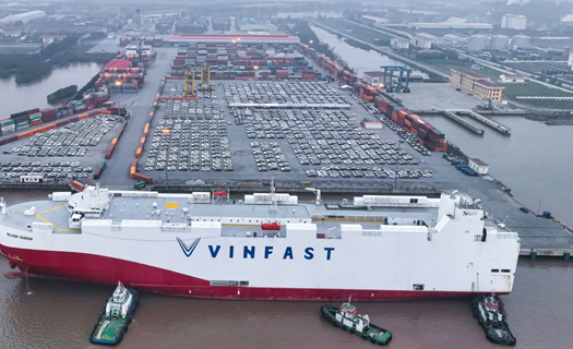 Vinfast xuất khẩu 1.879 xe VF 8 tiếp theo tới Bắc Mỹ